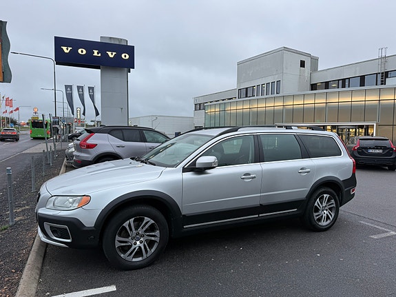 Volvo XC70 18 of 18