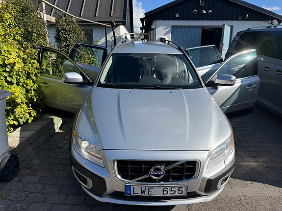 Volvo XC70 8 of 18