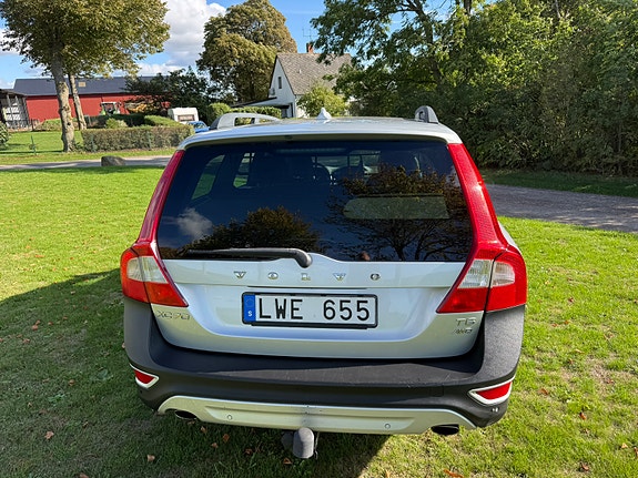 Volvo XC70 6 of 18