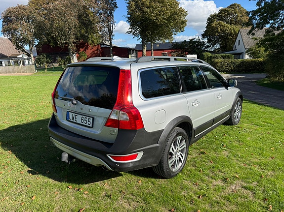Volvo XC70 7 of 18