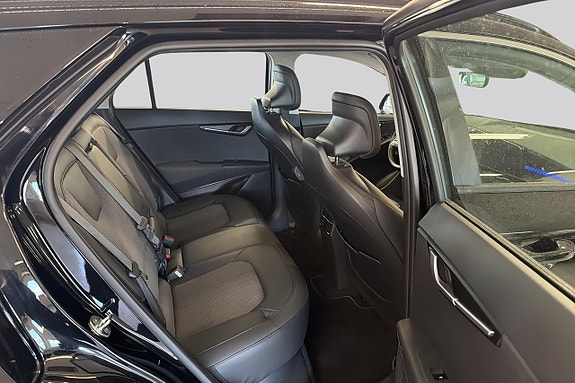 Kia Niro 11 of 18