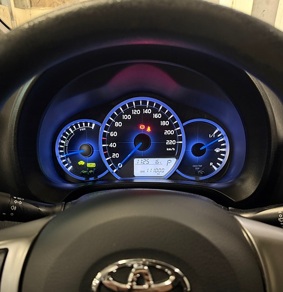 Toyota Yaris 4 of 6