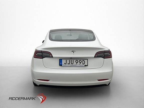 Tesla Model 3 8 of 30