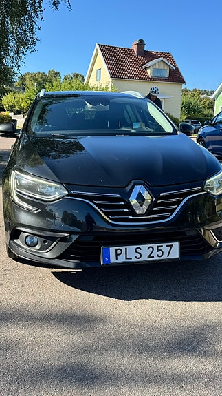Renault Megane IV 3 of 8