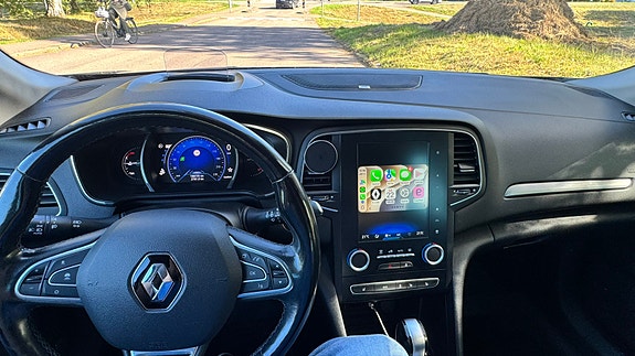 Renault Megane IV 5 of 8