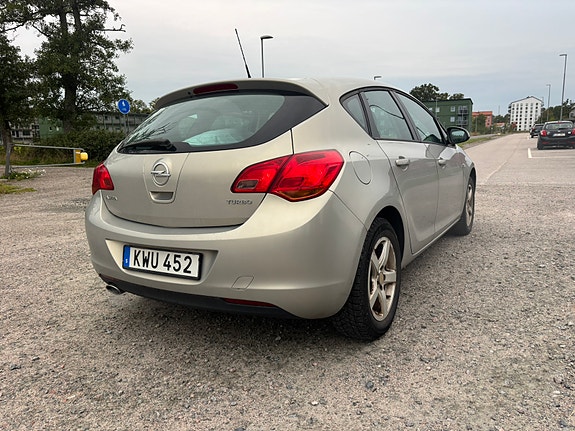 Opel Astra 3 of 7