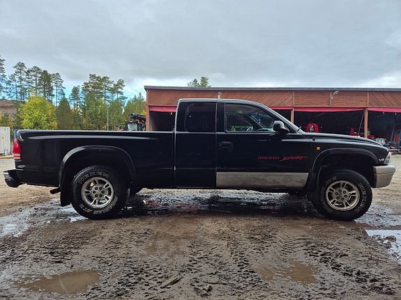Dodge Dakota 3 of 10
