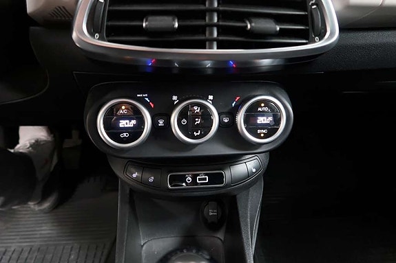 Fiat 500X 16 of 16