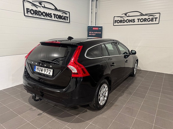 Volvo V60 6 of 18