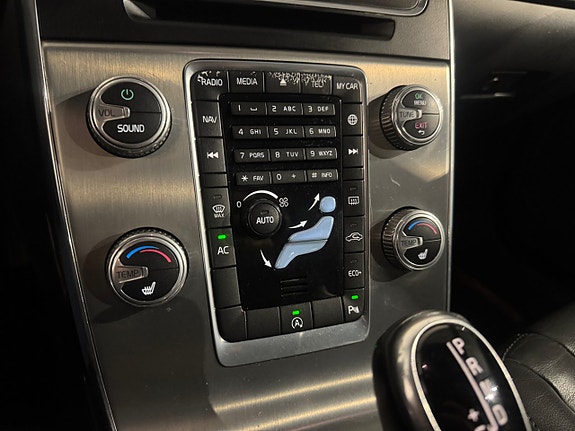 Volvo V60 12 of 18
