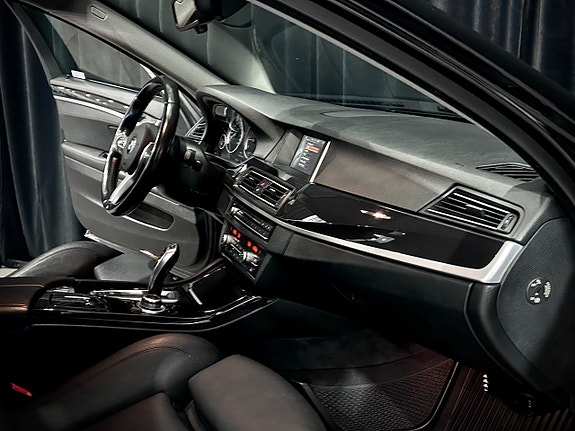BMW 520d 12 of 24