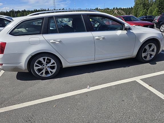 Skoda Octavia 8 of 9