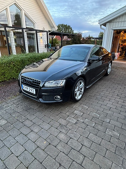 Audi A5 2 of 6