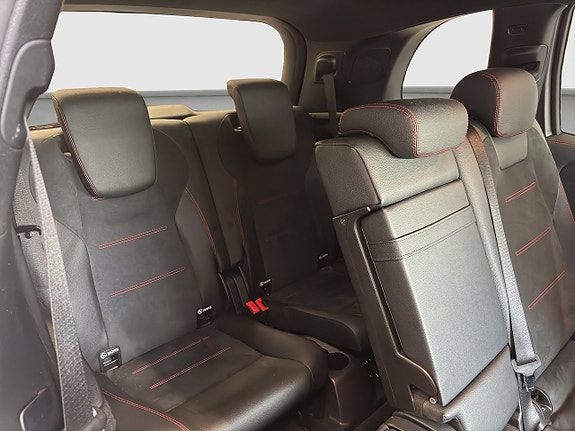 Mercedes-Benz GLB200 21 of 21