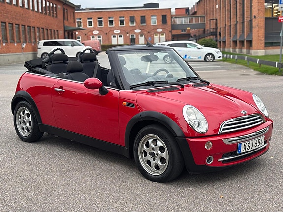 MINI Cooper 2 of 9
