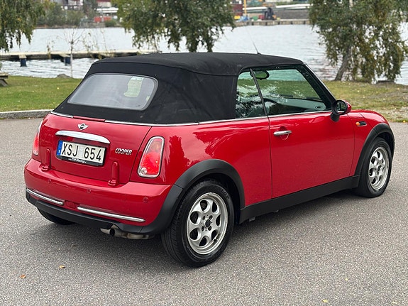 MINI Cooper 8 of 9