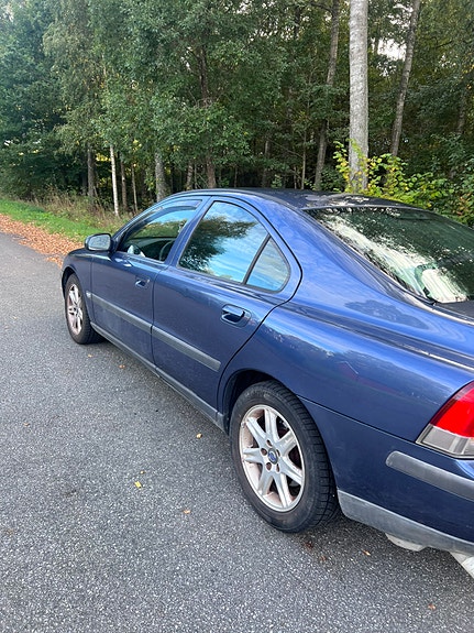 Volvo S60 8 of 8