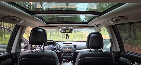 Kia Sorento 8 of 11