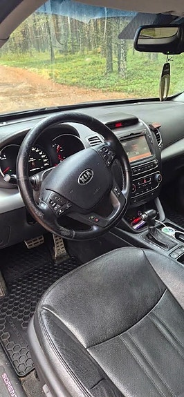 Kia Sorento 7 of 11