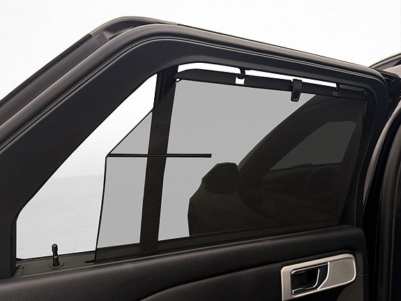 Ford Explorer 22 of 30
