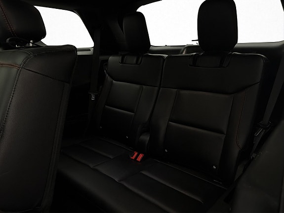 Ford Explorer 21 of 30