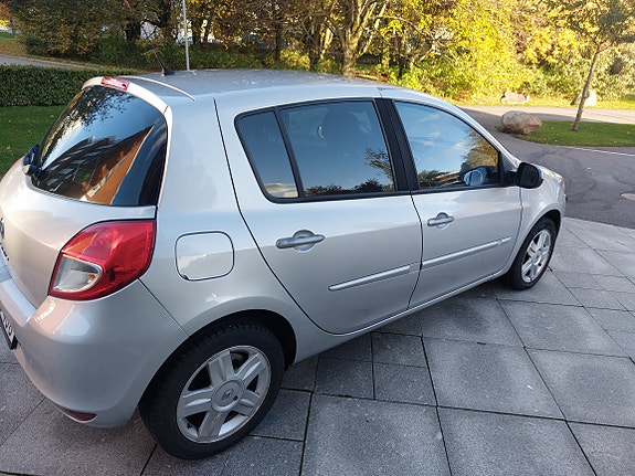 Renault Clio 3 of 7
