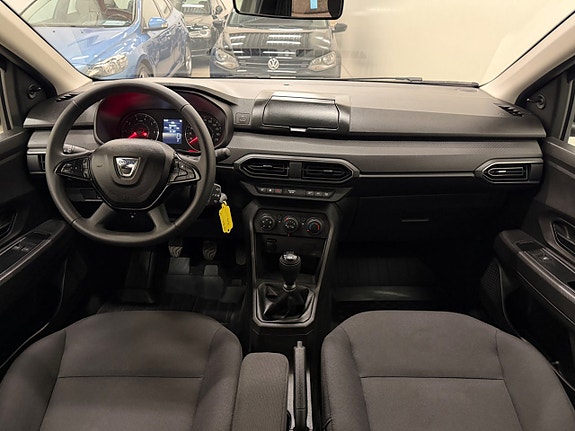 Dacia Sandero 19 of 24