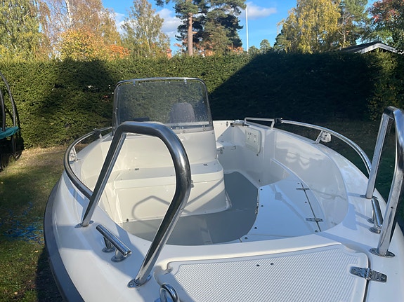 Styrpulpetbåt AMT 170R 3 of 8