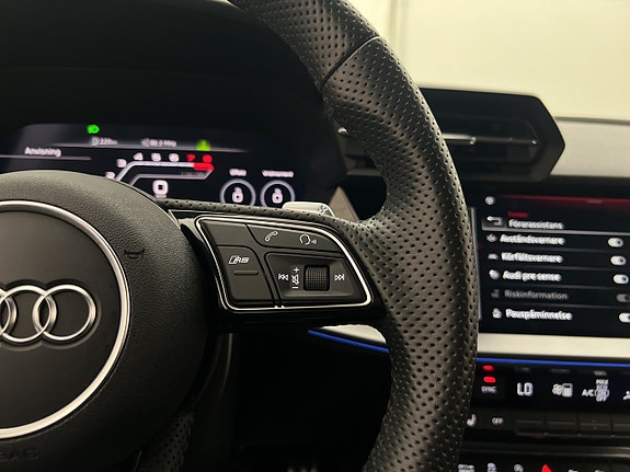 Audi RS3 15 of 30
