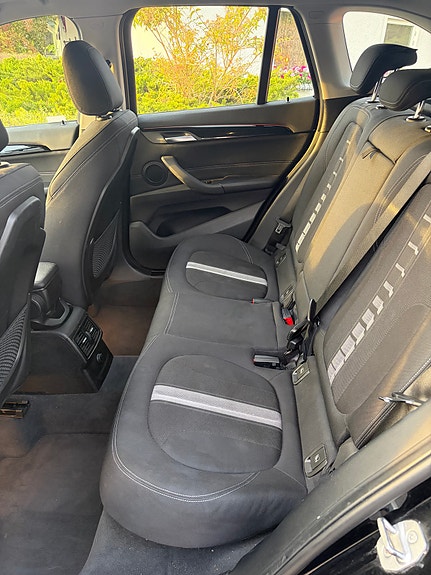 BMW X1 7 of 9