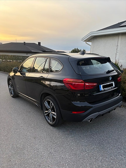 BMW X1 9 of 9