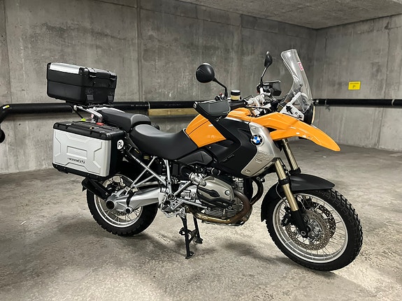BMW R 1200 GS 2 of 8