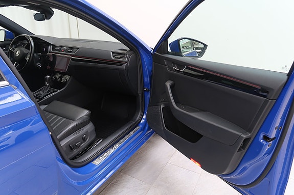 Skoda Superb 25 of 30