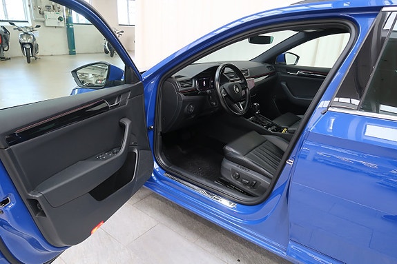 Skoda Superb 4 of 30