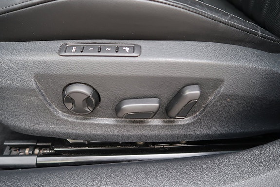 Skoda Superb 22 of 30