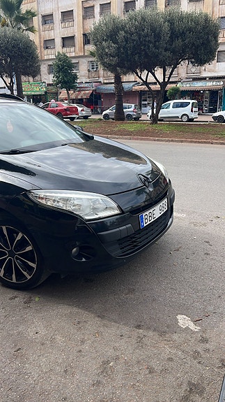 Renault Megane III 3 of 7