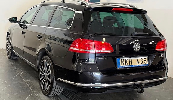 Volkswagen Passat 3 of 22