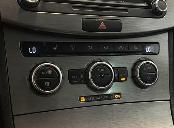 Volkswagen Passat 20 of 22