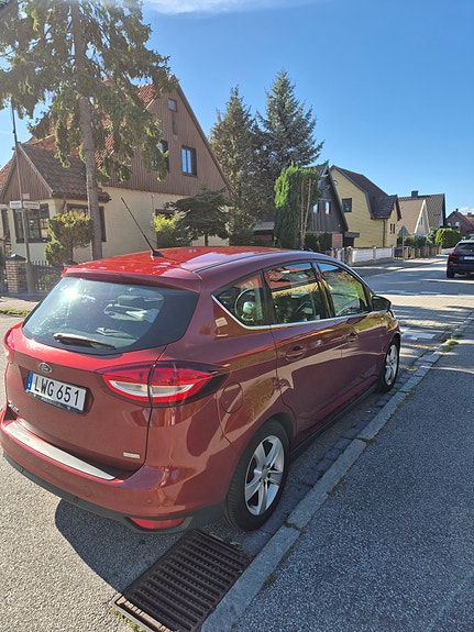 Ford C-Max 5 of 13