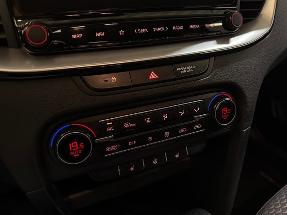 Kia XCeed 15 of 25