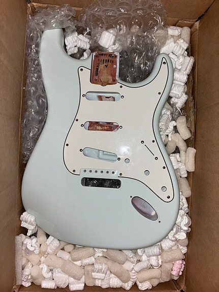 Fender stratocaster kropp nitro sonic blue i al