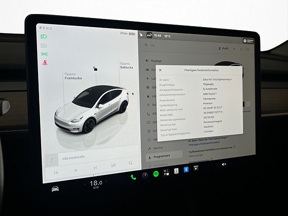 Tesla Model Y 21 of 30