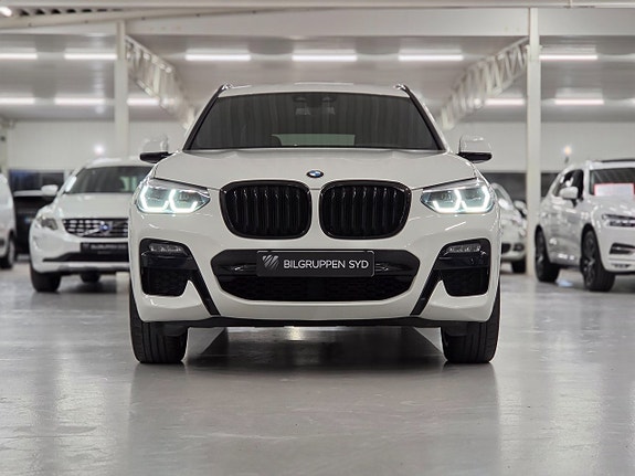 BMW X3 2 of 29