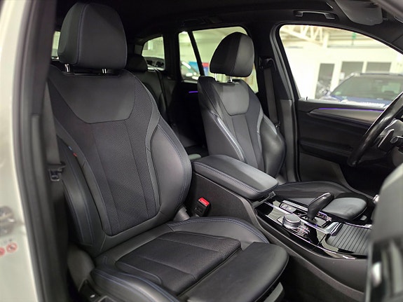 BMW X3 27 of 29
