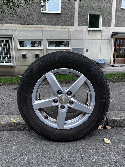 Volvo S60 8 of 8