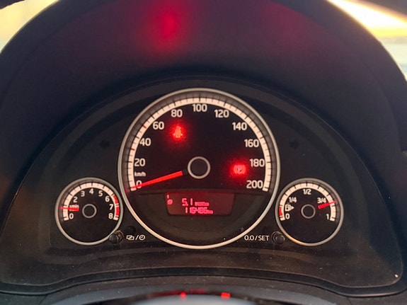Volkswagen UP! 22 of 30
