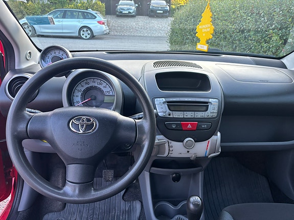 Toyota Aygo 4 of 4