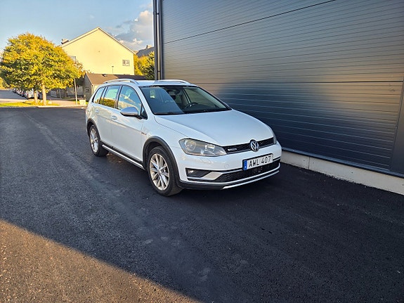 Volkswagen Golf Alltrack 6 of 20