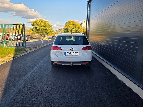 Volkswagen Golf Alltrack 5 of 20