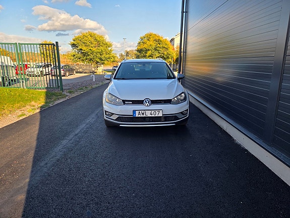 Volkswagen Golf Alltrack 7 of 20